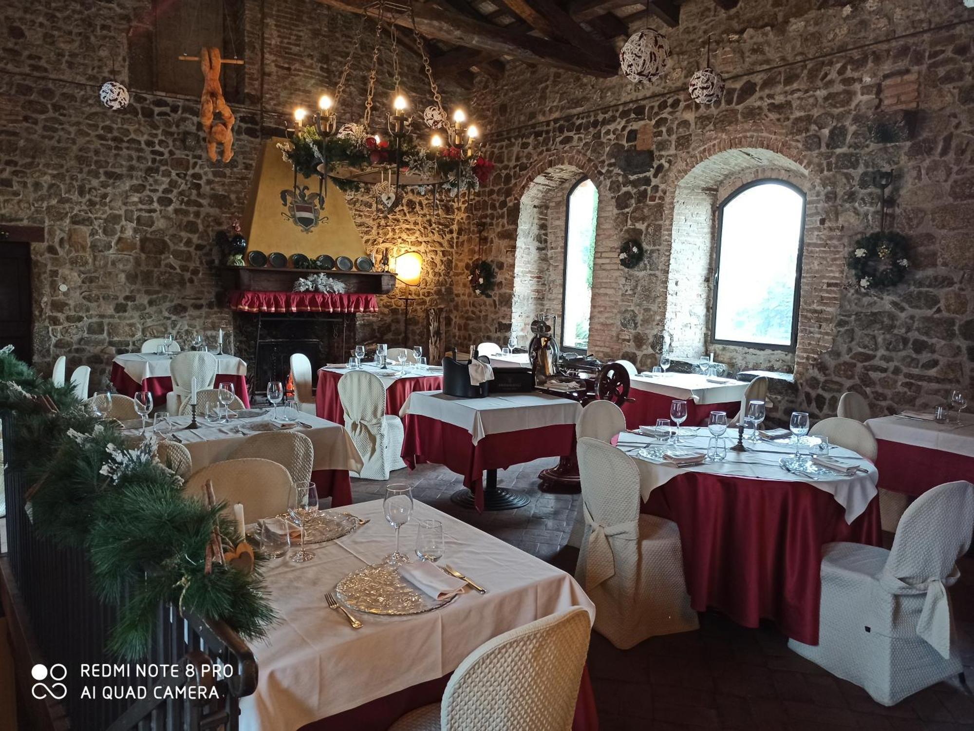 Appartamento Taverna Gattolini Venzone Exterior foto