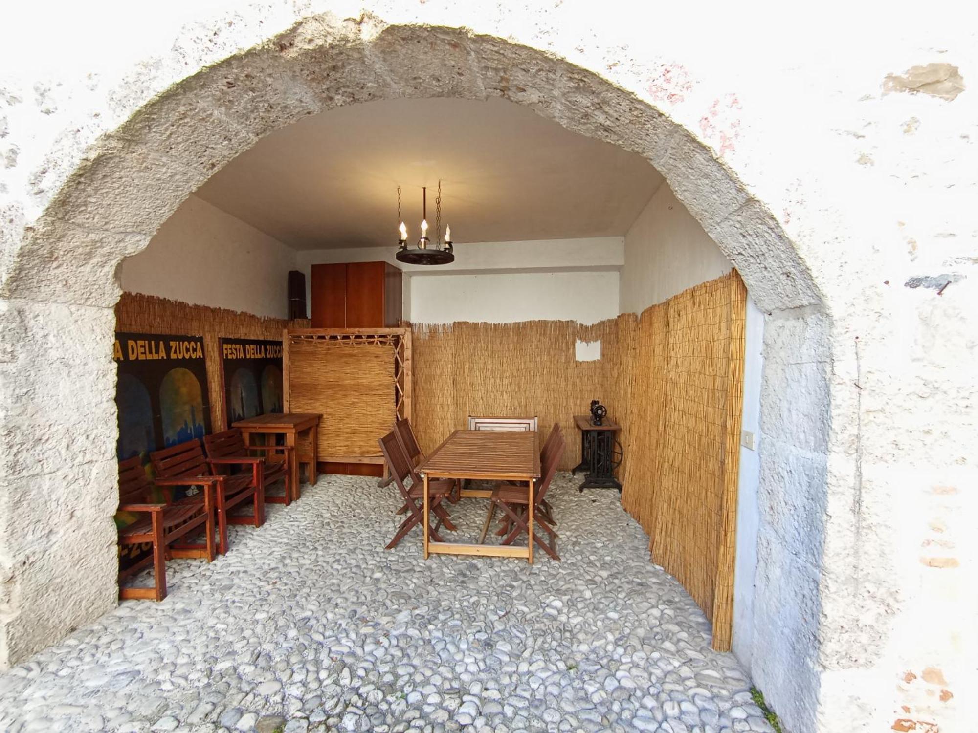 Appartamento Taverna Gattolini Venzone Exterior foto